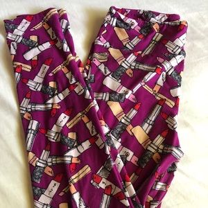 LuLaRoe OS lipstick